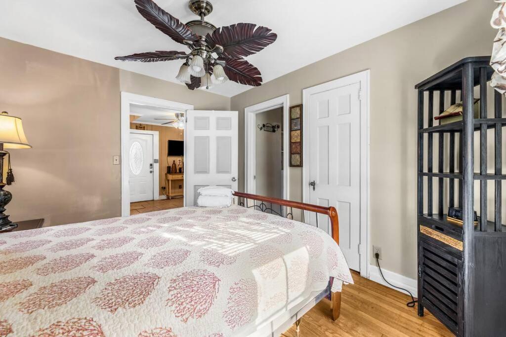 Dazzling Centrally Located Ocean View W 2 Kings, Huge Private Yard, 2 Decks, Firepit, Bbq Myrtle Beach Exterior photo